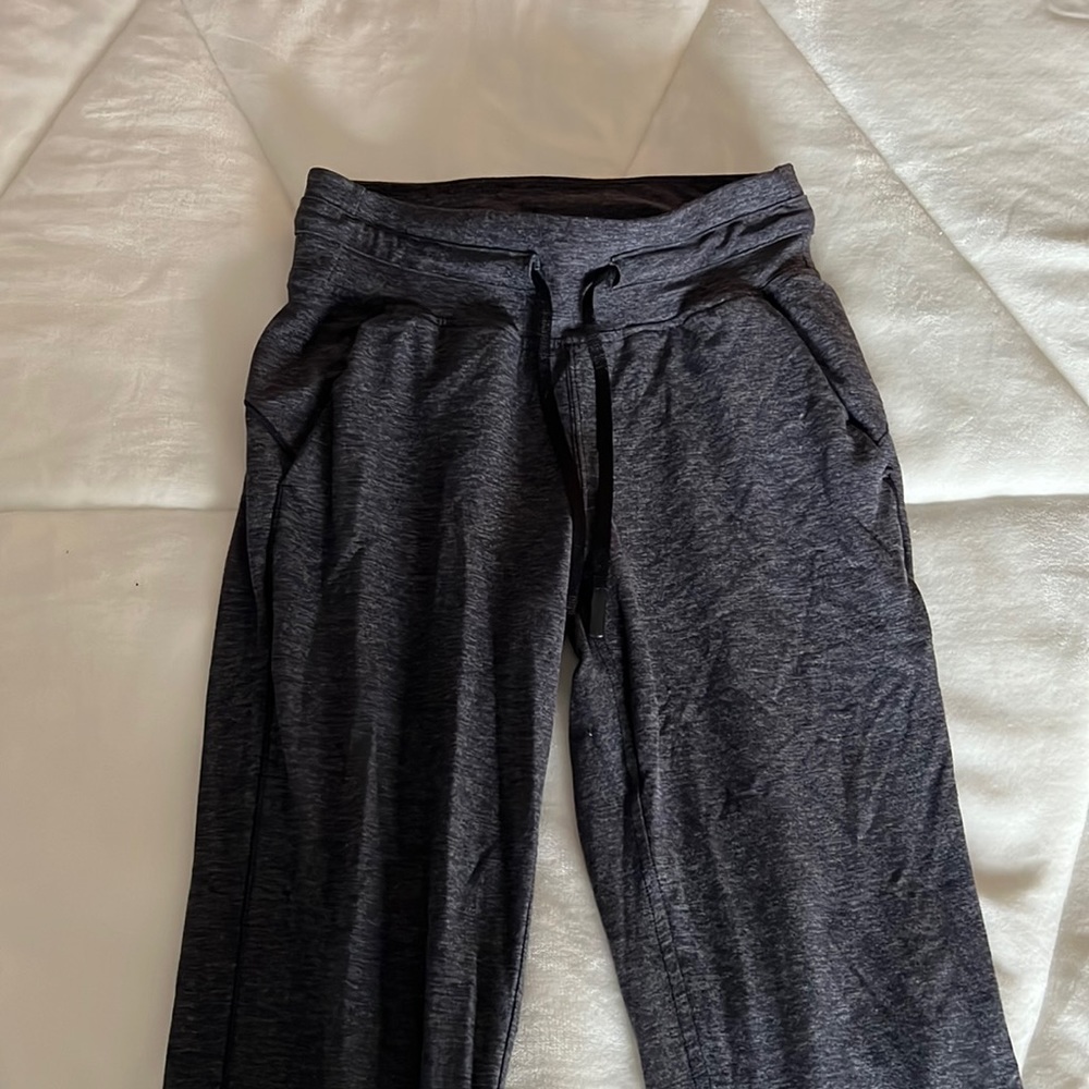 Lululemon joggers